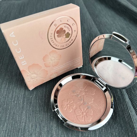 Becca Shimmering Skin Perfector Highlighter ROSE QUARTZ Passport to Glow Korea - Picture 5 of 14